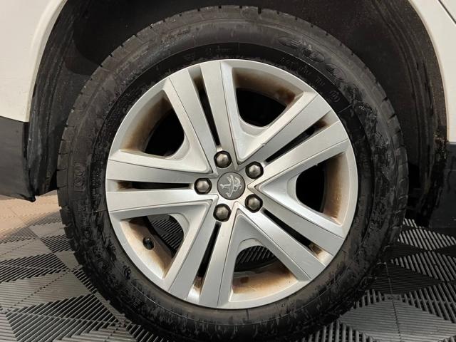 Peugeot 2008 image 6