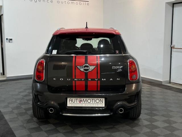 Mini Countryman image 2