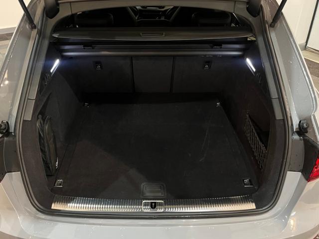 Audi Rs4 image 7