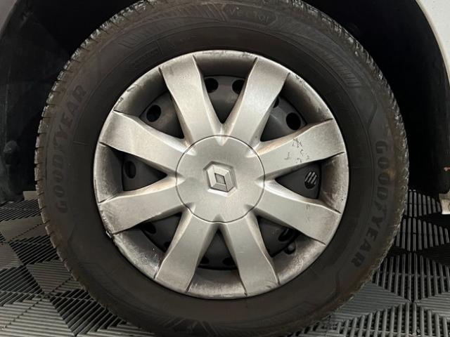 Renault Kangoo image 7