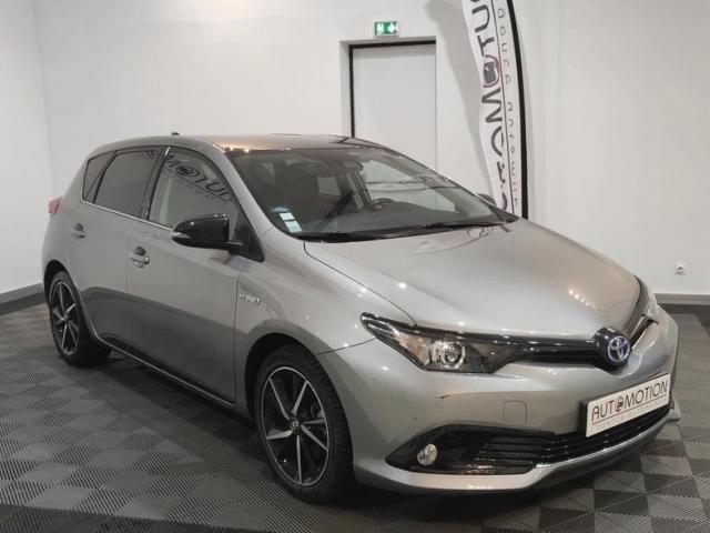 Toyota Auris image 8