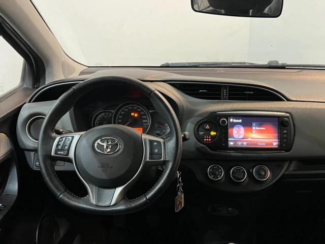 Toyota Yaris image 9