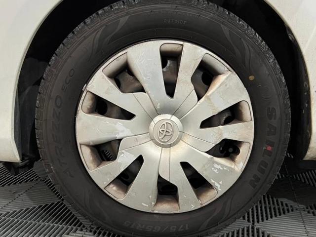 Toyota Yaris image 2