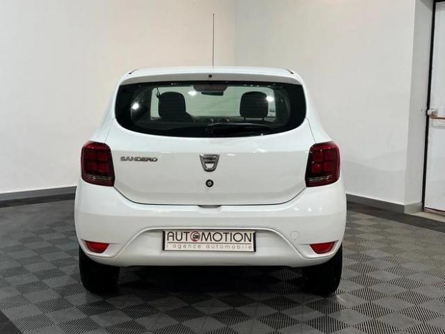 Dacia Sandero image 2