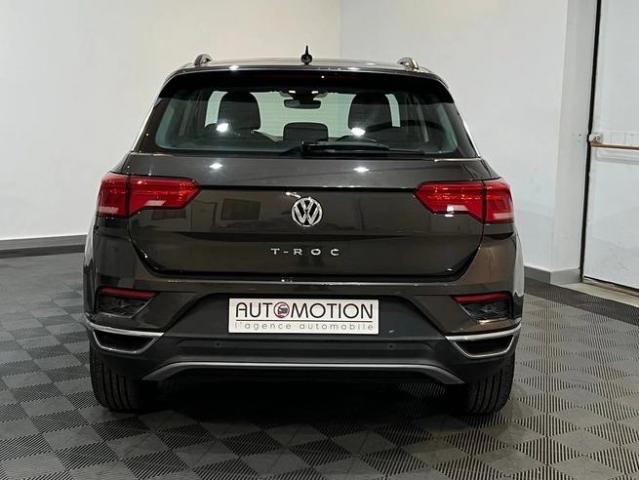 Volkswagen T-Roc image 2