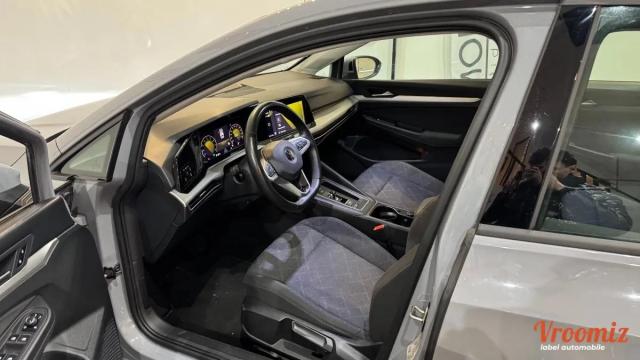 Volkswagen Golf image 9