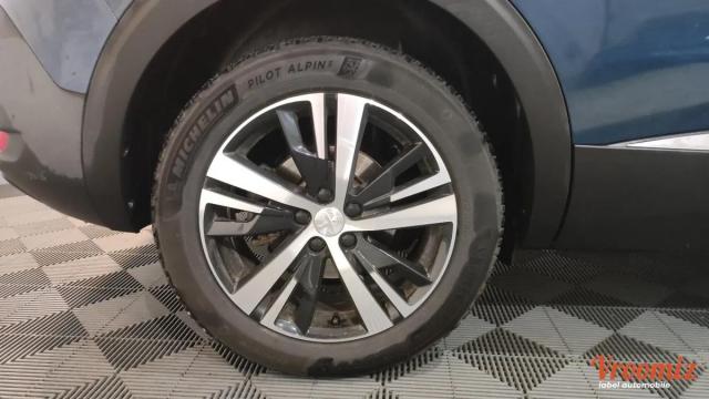 Peugeot 5008 image 6