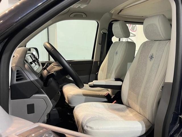 Volkswagen Transporter image 9