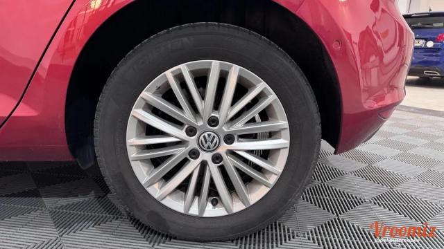 Volkswagen Golf image 4