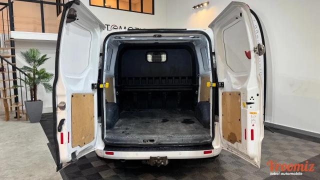 Ford Transit Custom Fourgon image 3