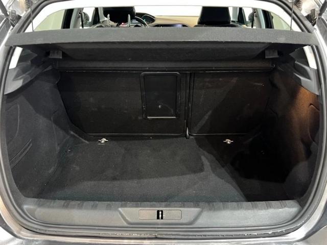 Peugeot 308 image 9