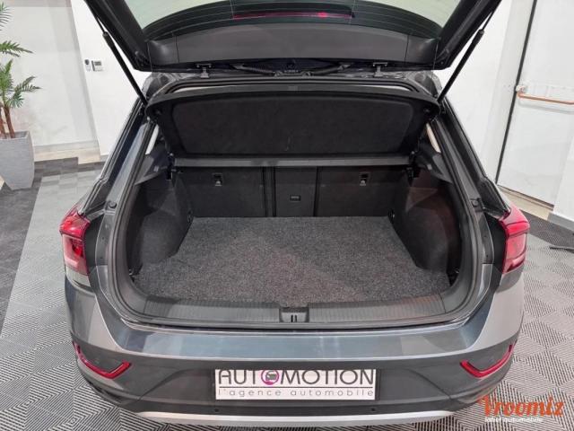 Volkswagen T-Roc image 3