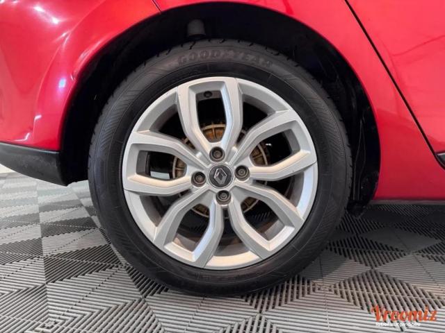 Renault Clio image 9