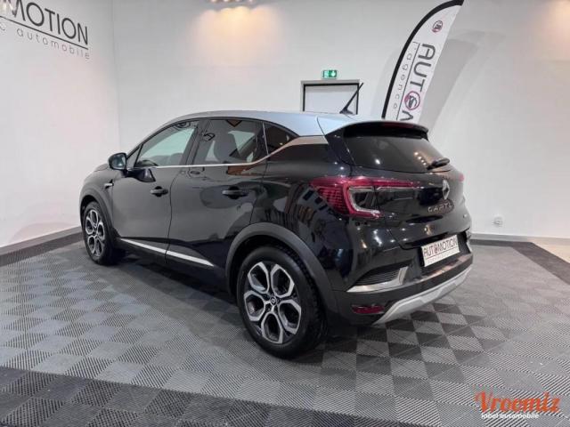 Renault Captur image 2