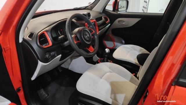 Jeep Renegade image 3