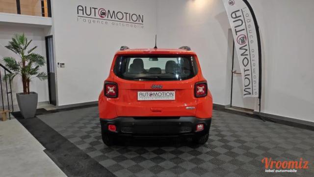 Jeep Renegade image 9