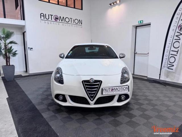 Alfa Romeo Giulietta image 6