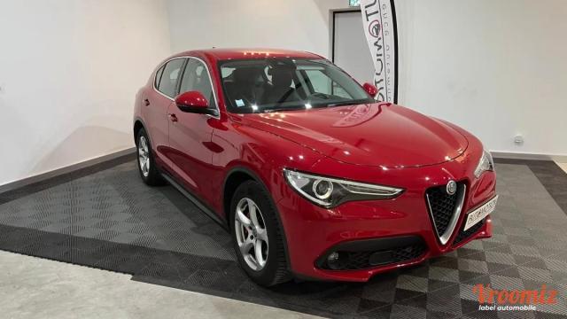 Alfa Romeo Stelvio image 2