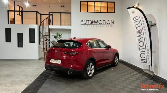 Alfa Romeo Stelvio image 5