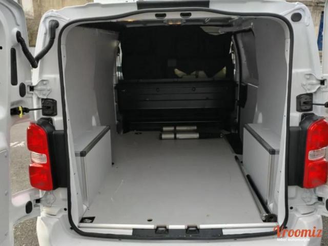 Peugeot Expert image 1