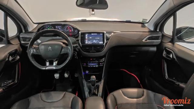 Peugeot 208 image 5