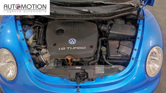 Volkswagen New Beetle image 2