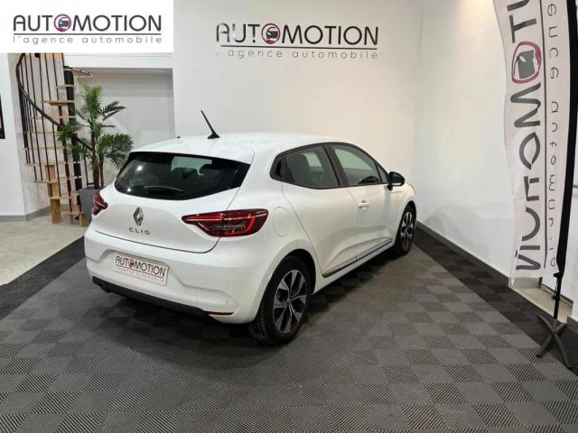 Renault Clio image 6