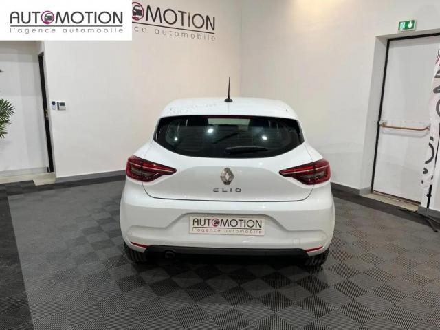 Renault Clio image 8