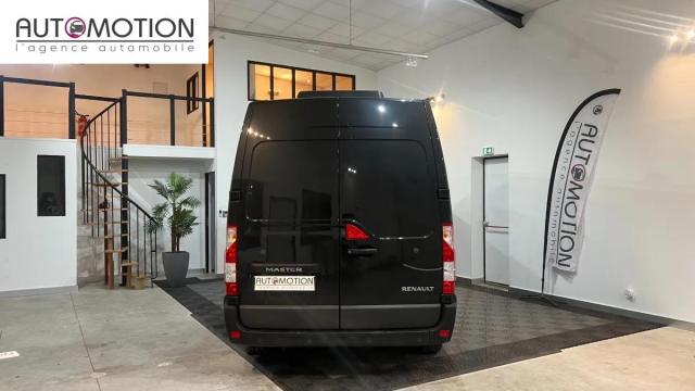 Renault Master image 4