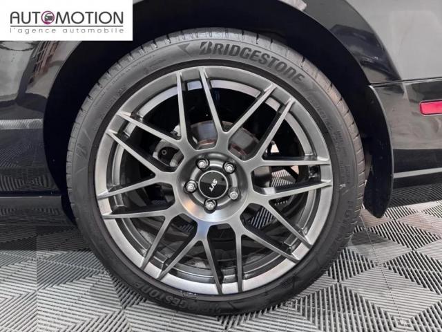 Ford Mustang image 7