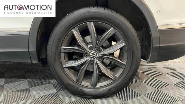 Volkswagen Tiguan image 8