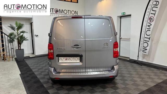 Citroen Jumpy image 8