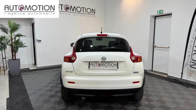 Nissan Juke image 9