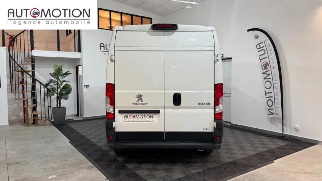 Peugeot Boxer image 8