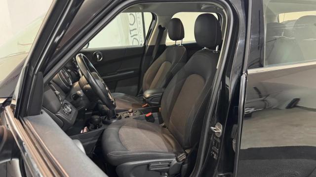 Mini Countryman image 5