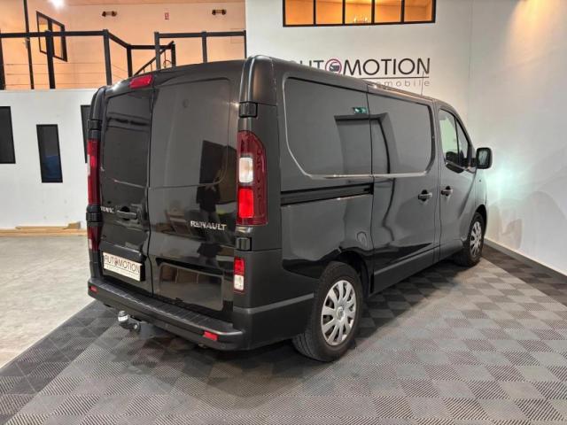 Renault Trafic image 4