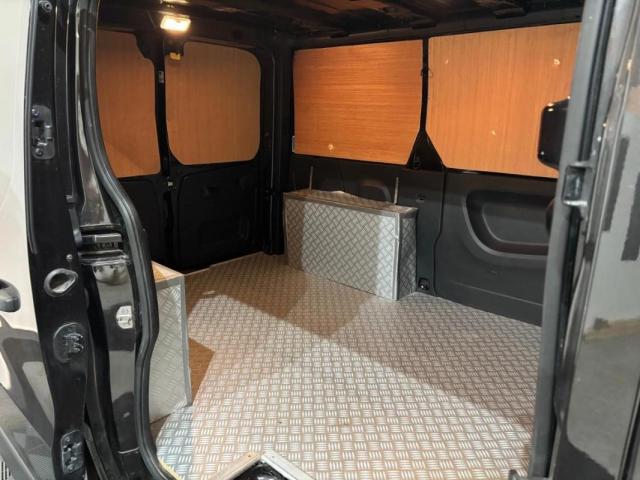 Renault Trafic image 3