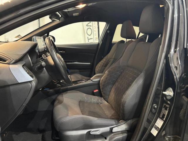 Toyota C-Hr image 7