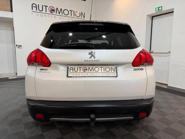 Peugeot 2008 image 2