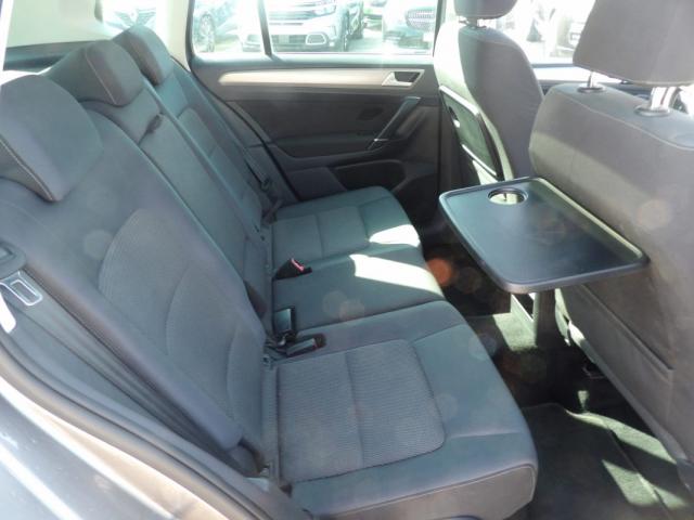 Volkswagen Golf Sportsvan image 2