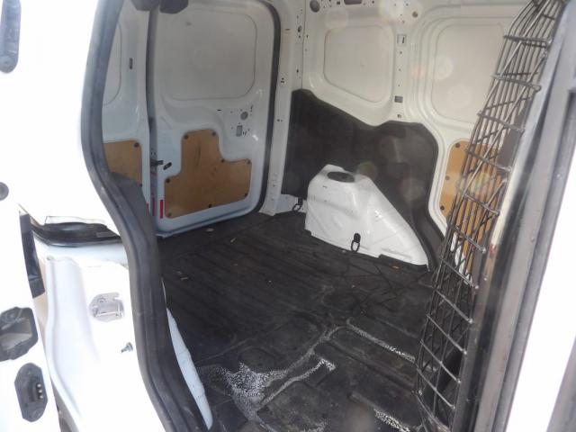 Ford Transit Courier image 4