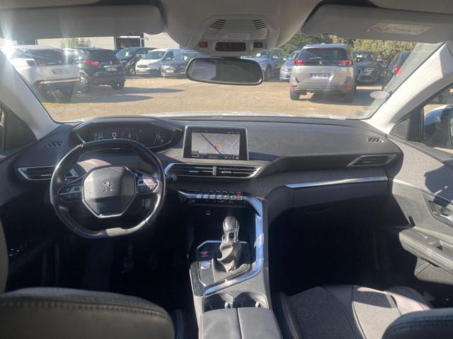 Peugeot 3008 image 9