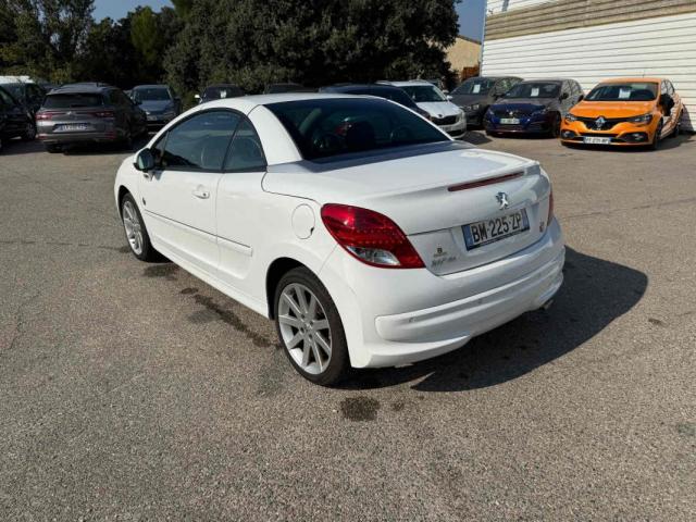 Peugeot 207 image 1