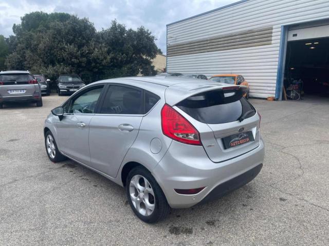 Ford Fiesta image 4
