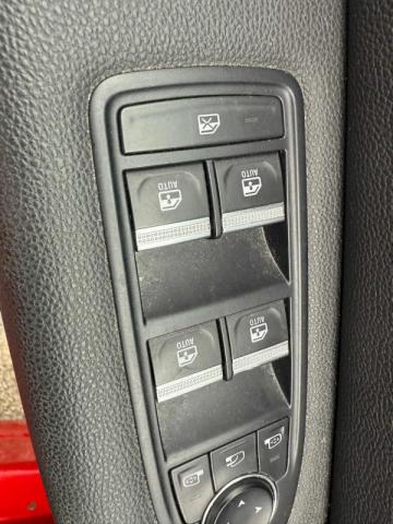 Renault Captur image 9