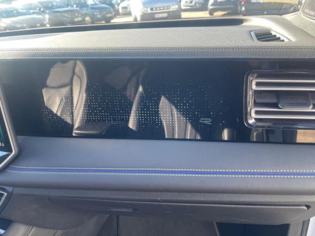 Volkswagen Tiguan image 8