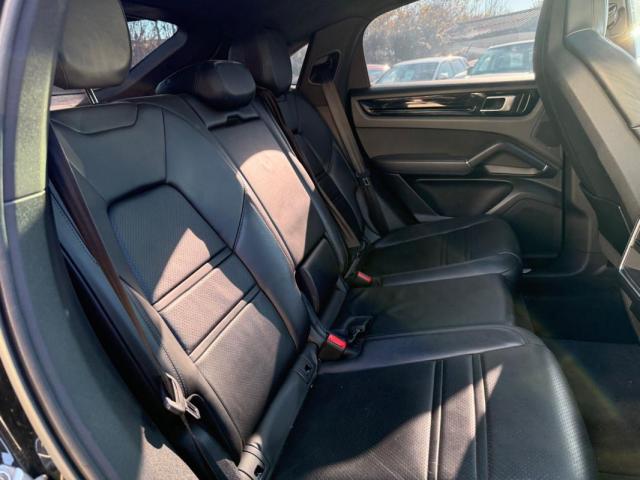 Porsche Cayenne Coupé image 9