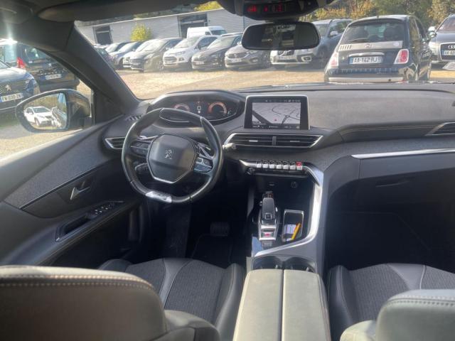 Peugeot 3008 image 3