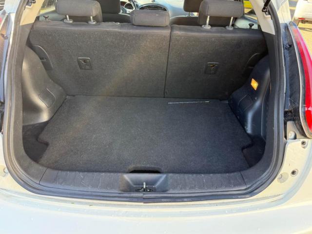 Nissan Juke image 6