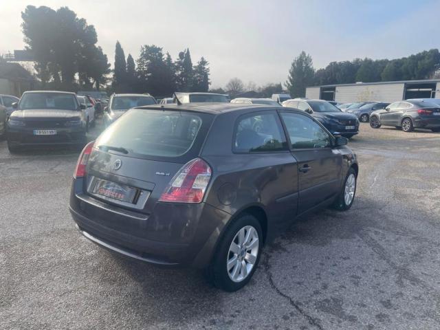 Fiat Stilo image 4